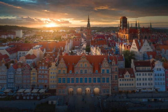 Panorama sulla città di Danzica al tramonto
